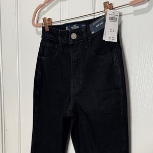 Hollister Women's high rise Black Jeans